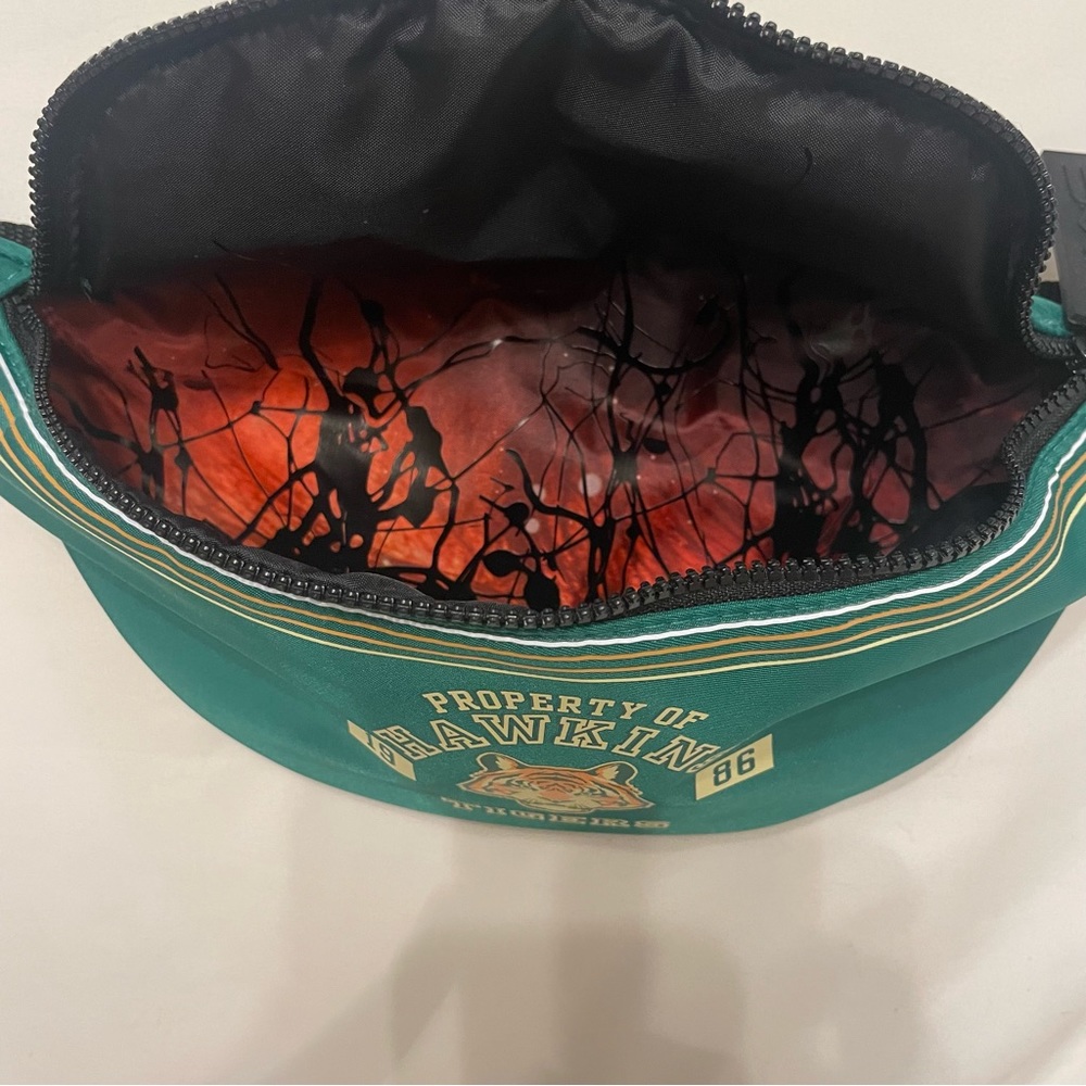 MAC Stranger Things Belt Bag - Picture 3 of 6